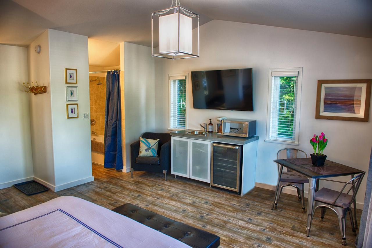 The Francis Boutique Inn Ucluelet Ngoại thất bức ảnh