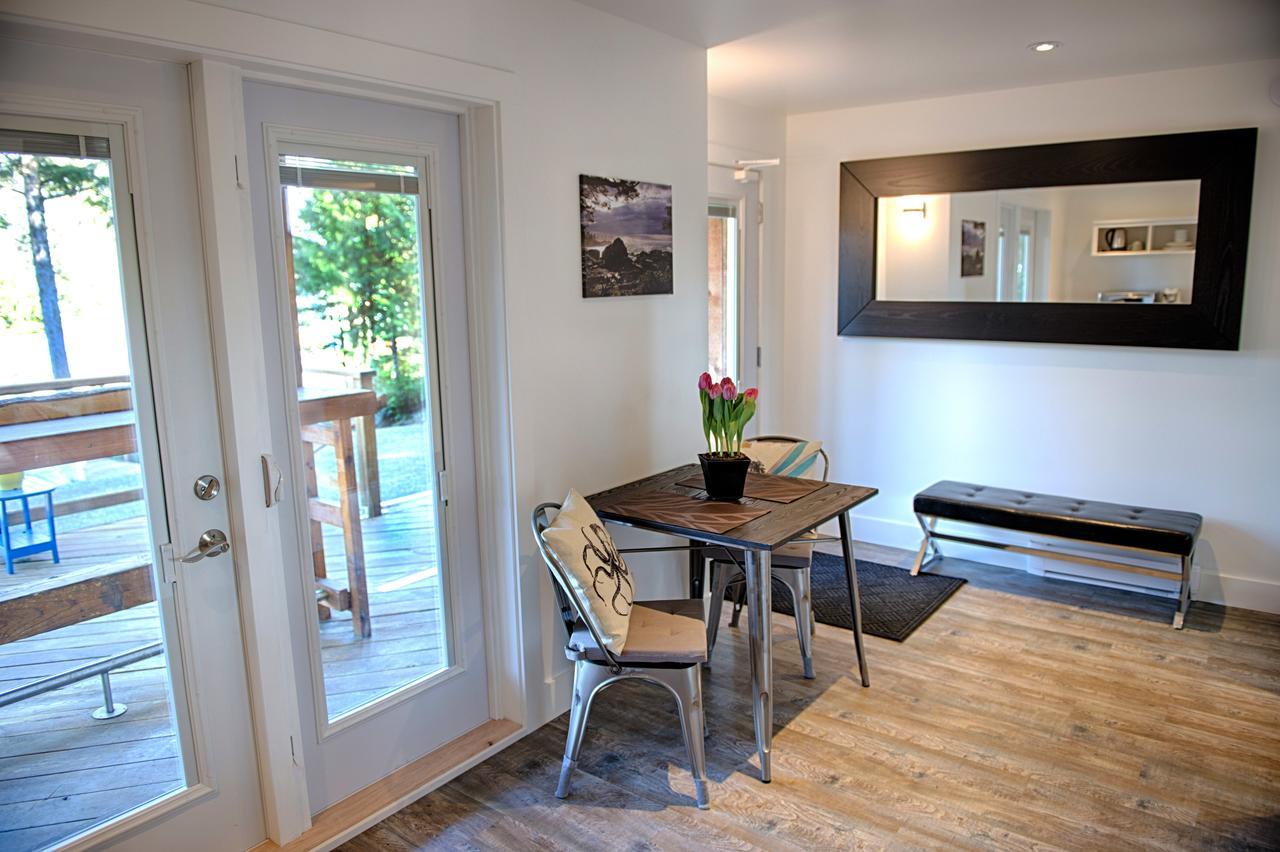 The Francis Boutique Inn Ucluelet Ngoại thất bức ảnh